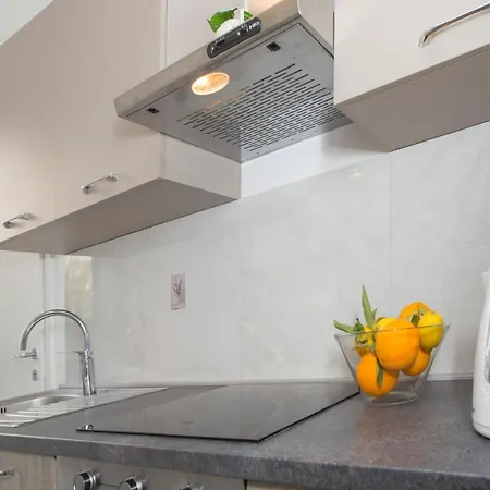 דירה L&s Superior With Balcony & Free Parking Near Old Town And Bacvice