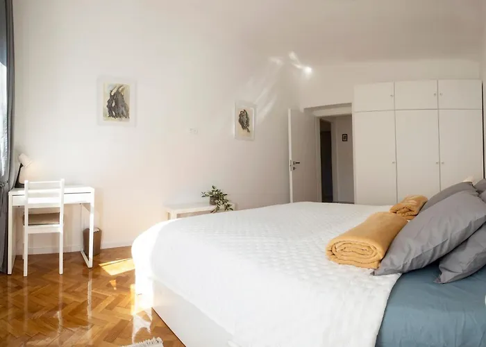 Appartement L&s Superior With Balcony & Free Parking Near Old Town And Bacvice